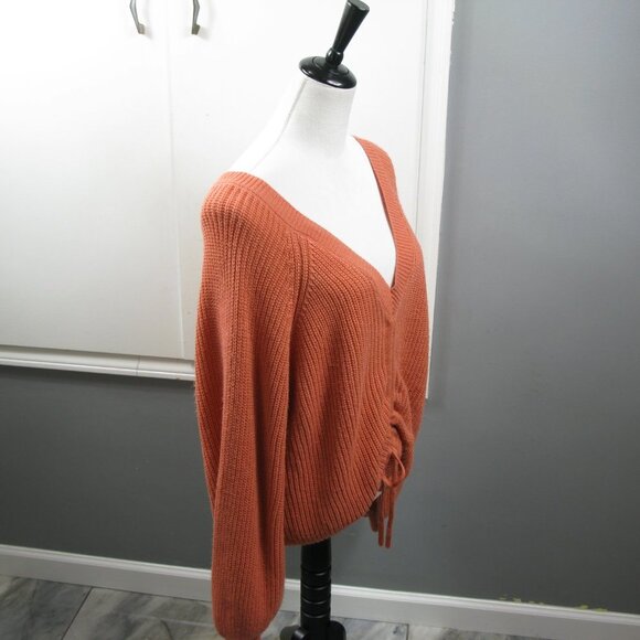 SO Peach Cinched Drawstring Front Sweater Size Large - Picture 5 of 5